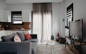 Minimal Condo